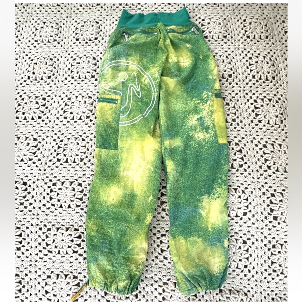 Zumba Pants Joggers Green Cargo Parachute Adjustable Ankle Strap XS - Picture 4 of 15